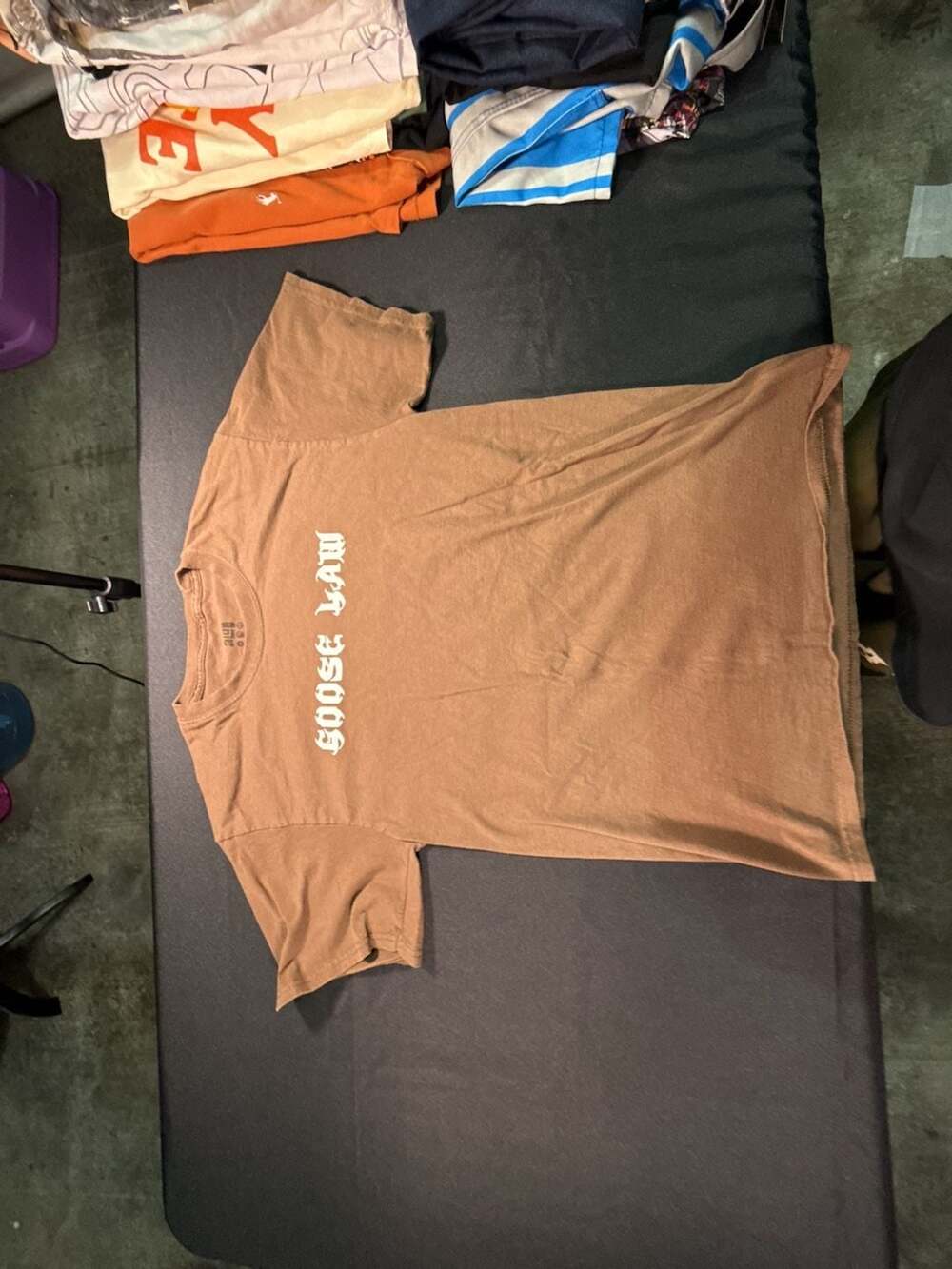 AUIB Goose War Graphic T-Shirt Brown